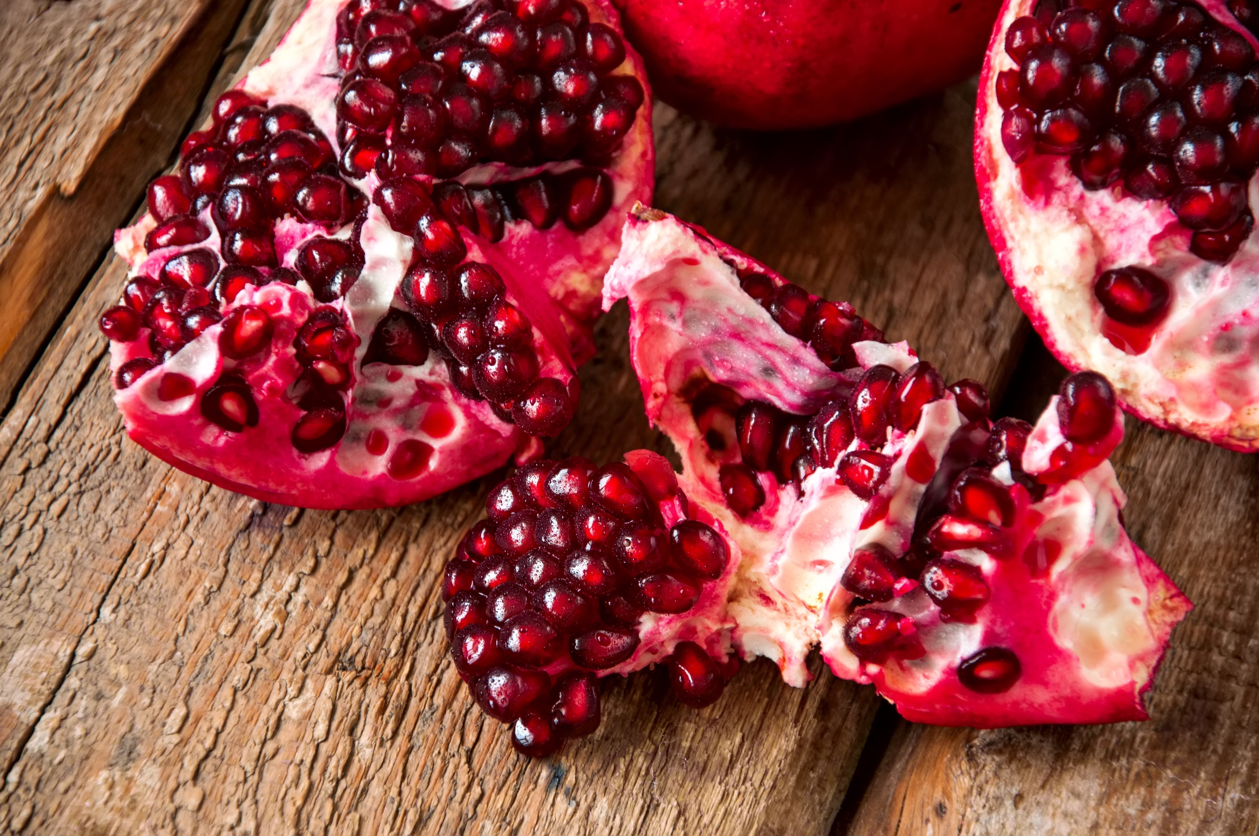 Discover pomegranate – the ruby-red fruit rich in antioxidants that support heart health, energy, and natural balance.